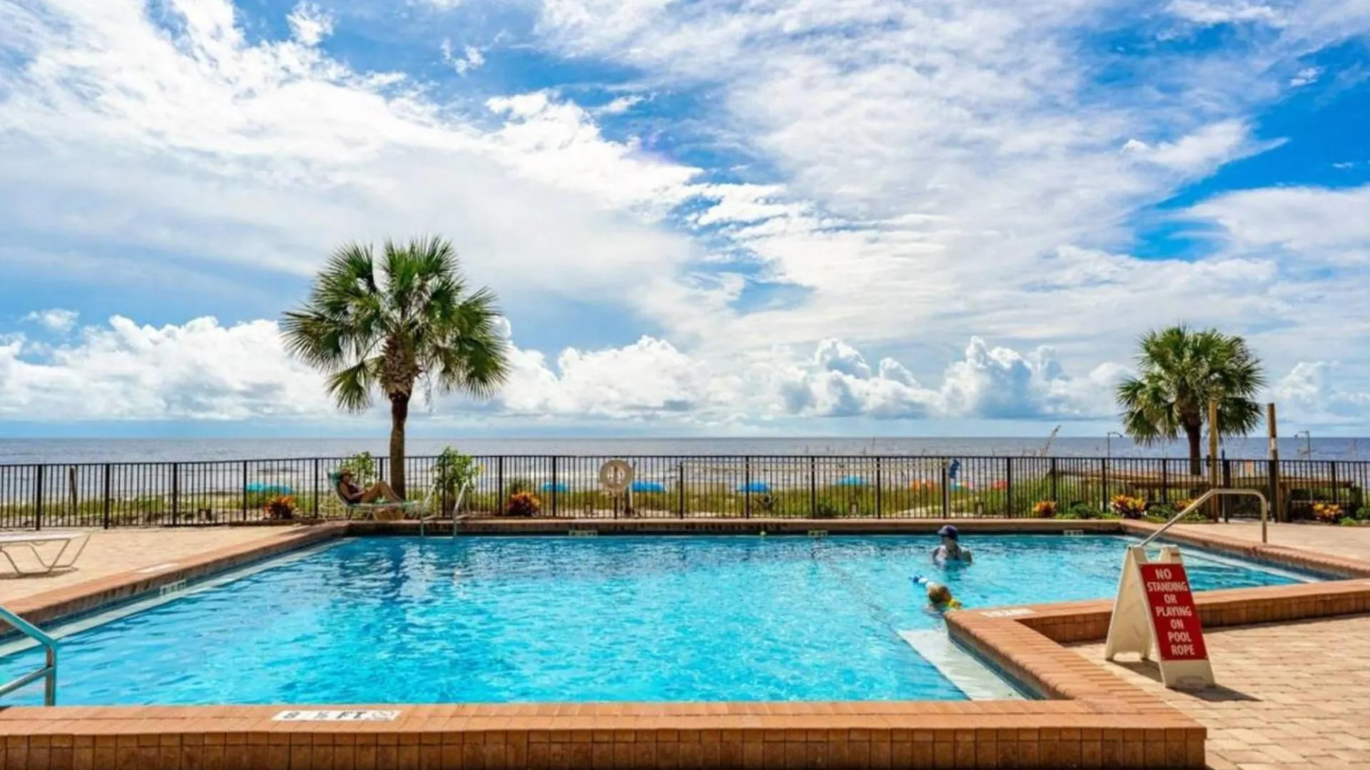 Commodore 205 Panama City Beach Holiday home